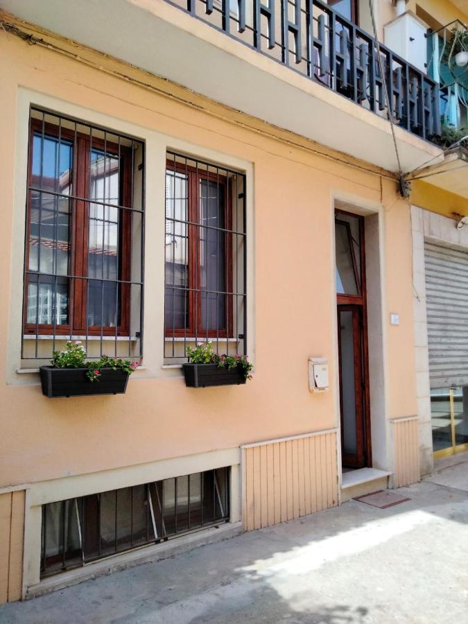 La Casa Di Sara Apartment Nuoro  Exterior photo