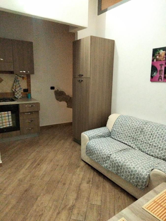 La Casa Di Sara Apartment Nuoro  Exterior photo