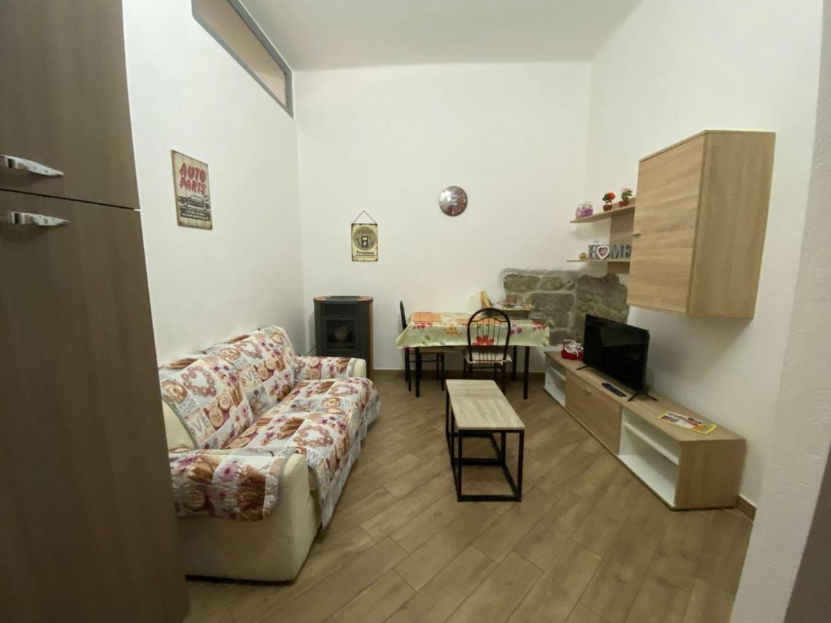 La Casa Di Sara Apartment Nuoro  Room photo